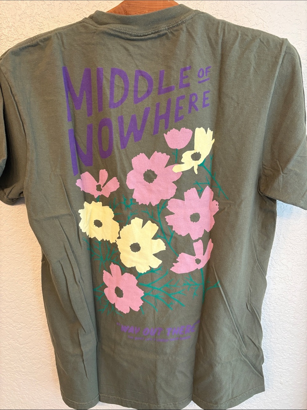 NWT Middle of Nowhere Graphic Tee - Army Green